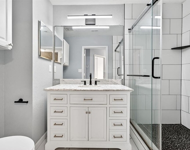 105 Bradford Beach Court - Photo Thumbnail 24