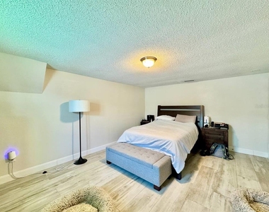 4037 Topsail Trail - Photo Thumbnail 27