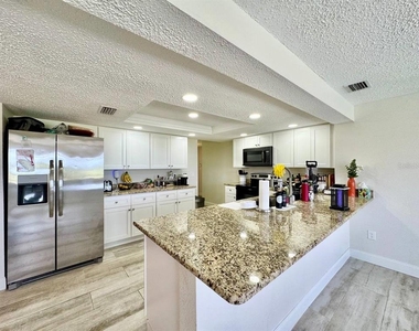 4037 Topsail Trail - Photo Thumbnail 10