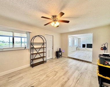 4037 Topsail Trail - Photo Thumbnail 17