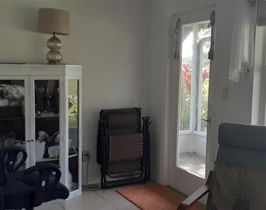 1237 Corinth Greens Drive - Photo Thumbnail 11