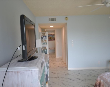 238 Mariner Drive - Photo Thumbnail 43