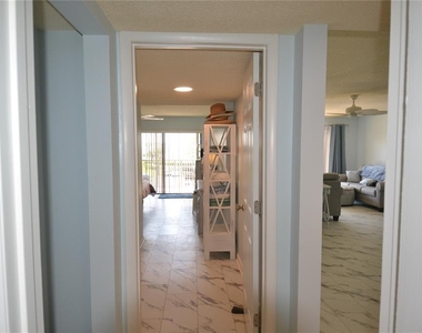 238 Mariner Drive - Photo Thumbnail 23