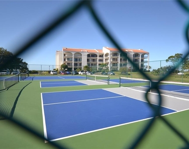 238 Mariner Drive - Photo Thumbnail 32