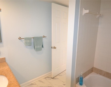 238 Mariner Drive - Photo Thumbnail 27