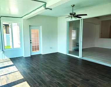 1029 Millebourne Way - Photo Thumbnail 23