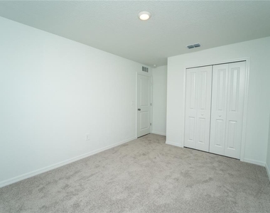 1481 Nw 48th Ter - Photo Thumbnail 13