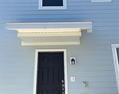 4569 Sparkling Shell Avenue - Photo Thumbnail 3