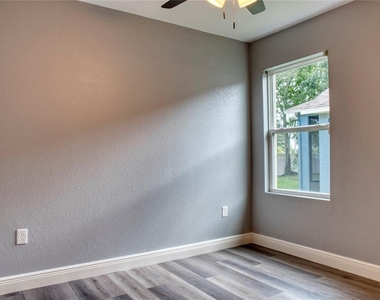 3711 Julius Estates Boulevard - Photo Thumbnail 8