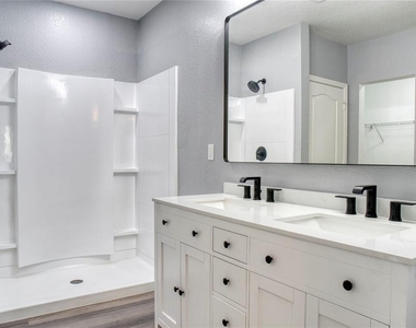 3711 Julius Estates Boulevard - Photo Thumbnail 27