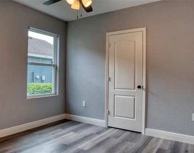 3711 Julius Estates Boulevard - Photo Thumbnail 18
