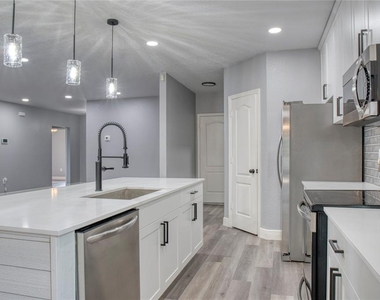 3711 Julius Estates Boulevard - Photo Thumbnail 21