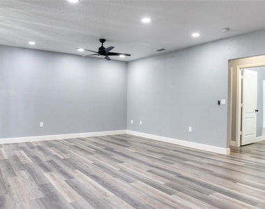 3711 Julius Estates Boulevard - Photo Thumbnail 17