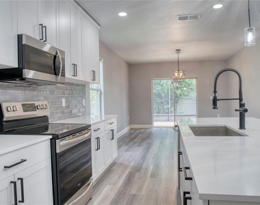 3711 Julius Estates Boulevard - Photo Thumbnail 12