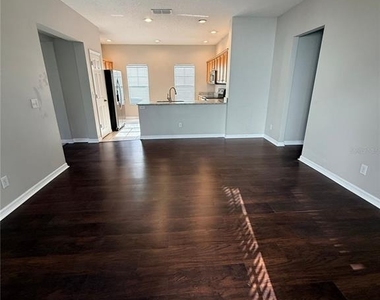 1110 Oak Pond Drive - Photo Thumbnail 8