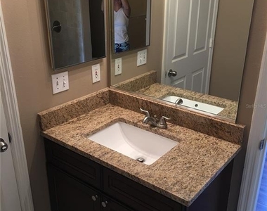 730 Siena Palm Drive - Photo Thumbnail 19