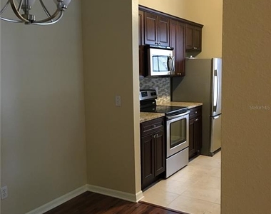 730 Siena Palm Drive - Photo Thumbnail 7