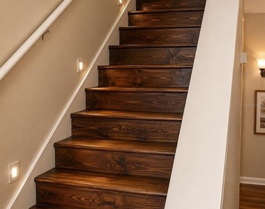 730 Siena Palm Drive - Photo Thumbnail 2