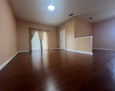 9855 Secret Cove Lane - Photo Thumbnail 12