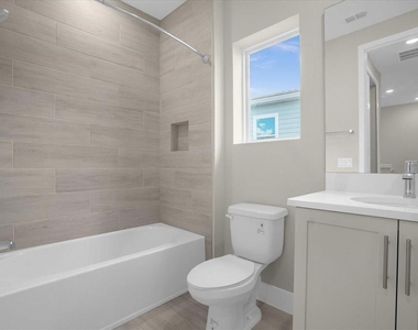 7818 Spectrum Drive - Photo Thumbnail 20