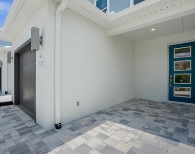 7818 Spectrum Drive - Photo Thumbnail 3