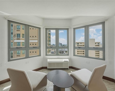 103-105 De Diego Avenue - Photo Thumbnail 6