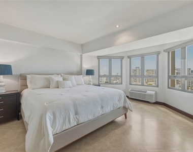 103-105 De Diego Avenue - Photo Thumbnail 10