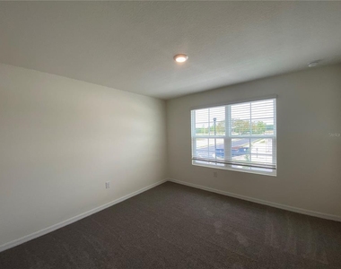 2113 Nw 247 Drive - Photo Thumbnail 15