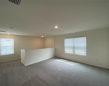2113 Nw 247 Drive - Photo Thumbnail 11