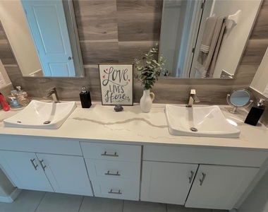 5667 Sw 92nd Place - Photo Thumbnail 21