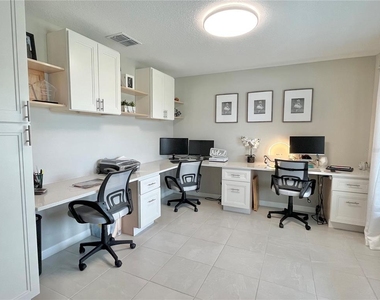 5667 Sw 92nd Place - Photo Thumbnail 43