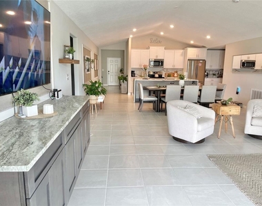 5667 Sw 92nd Place - Photo Thumbnail 32
