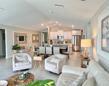 5667 Sw 92nd Place - Photo Thumbnail 37