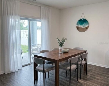 5414 Hayloft Drive - Photo Thumbnail 6