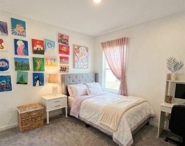 5414 Hayloft Drive - Photo Thumbnail 10