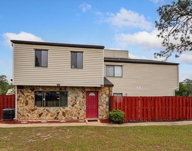 2134 Ne 45th Avenue - Photo Thumbnail 2