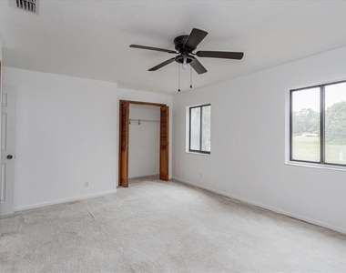 2134 Ne 45th Avenue - Photo Thumbnail 22