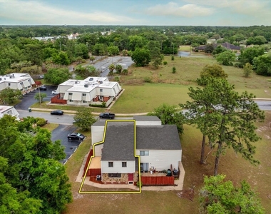 2134 Ne 45th Avenue - Photo Thumbnail 1