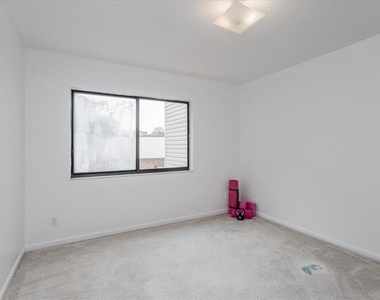 2134 Ne 45th Avenue - Photo Thumbnail 16