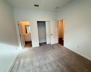 405 Eventide Avenue - Photo Thumbnail 26