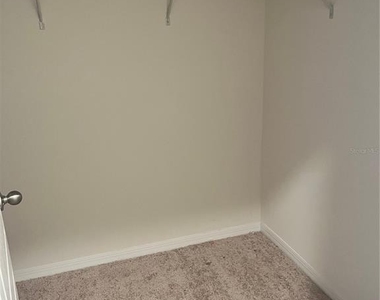 5485 Palomino Place - Photo Thumbnail 4