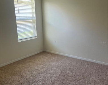 5485 Palomino Place - Photo Thumbnail 8