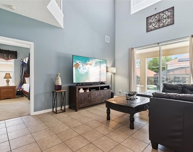 143 Cordova Avenue - Photo Thumbnail 15