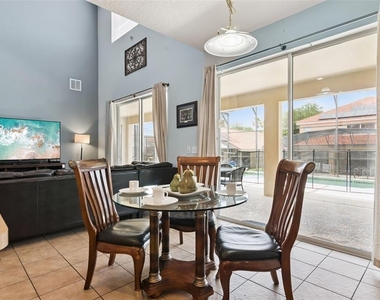 143 Cordova Avenue - Photo Thumbnail 17