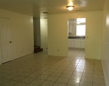 2454 Rio Pinar Lakes Boulevard - Photo Thumbnail 14