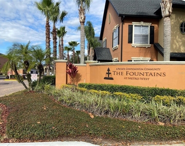 6025 Westgate Drive - Photo Thumbnail 2
