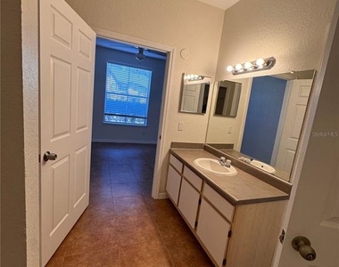 6025 Westgate Drive - Photo Thumbnail 32