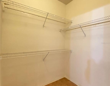 6025 Westgate Drive - Photo Thumbnail 17