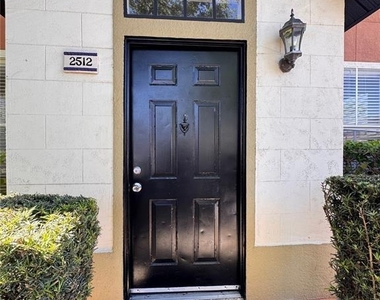 6025 Westgate Drive - Photo Thumbnail 3