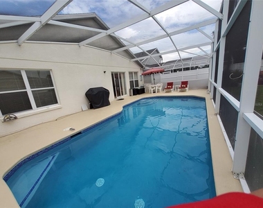 944 Lockbreeze Drive - Photo Thumbnail 22